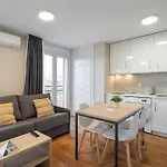 Insidehome - Catedral Hotel apartamentowy 3*