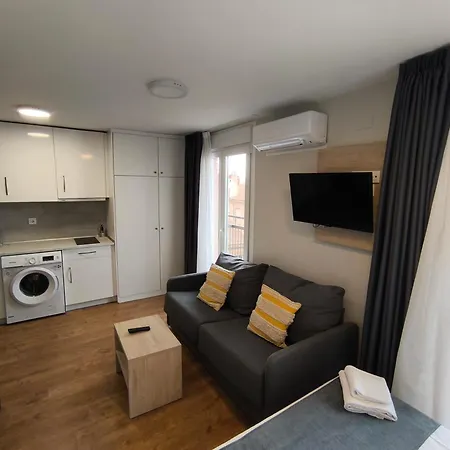 Insidehome - Catedral Hotel apartamentowy 3*