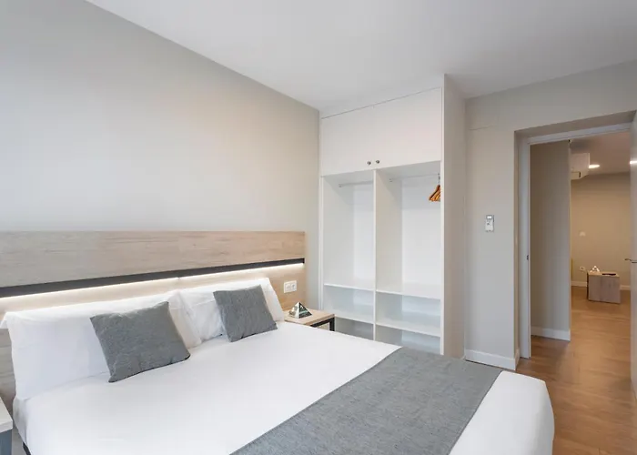 아파트호텔 Insidehome - Catedral 4*